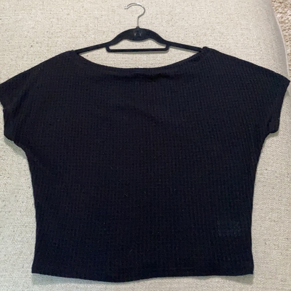 Express (one eleven), short sleeve knit sweater/Top. Size Medium. - Picture 12 of 16
